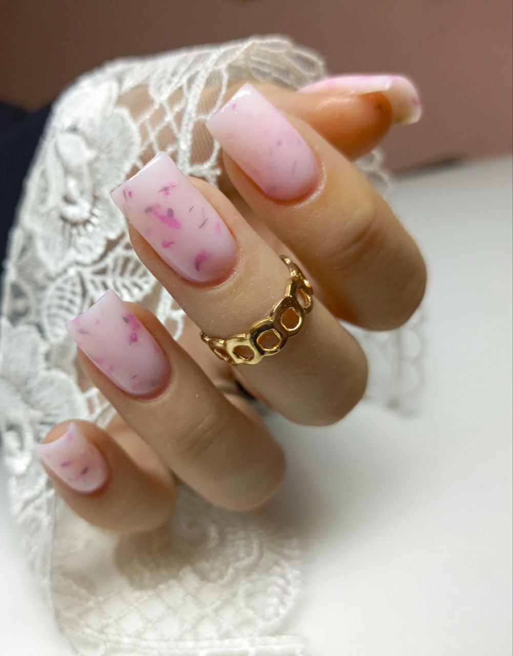 Маникюр с укреплением